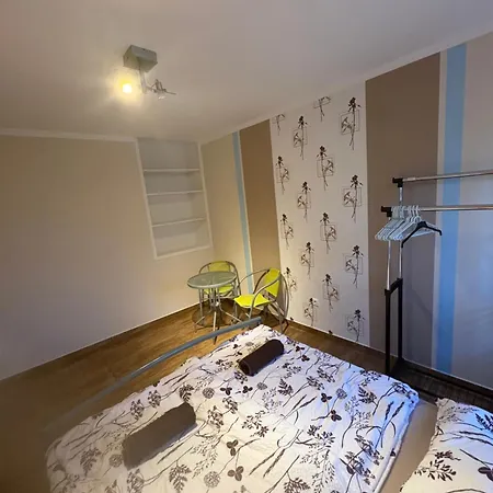 Semesterbostad Babzsi Nyaralo